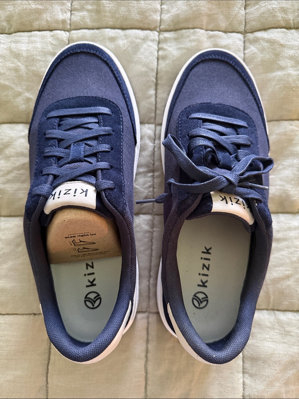 Kizik HandsFree Sneakers Navy Canvas Slip-On Men’s 8 Wide Women’s 9.5 Wide NWOT